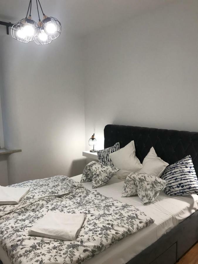 Stare Miasto Swietojerska 12 Leilighet Warszawa Eksteriør bilde